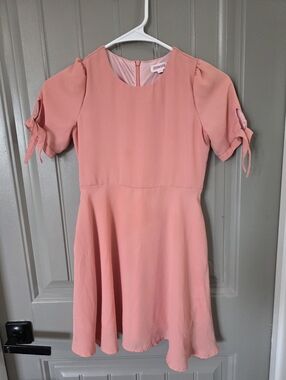 Jeskids Girls Size 6/7 Peach Short Sleeve Dress Sleeve Ties Flowy